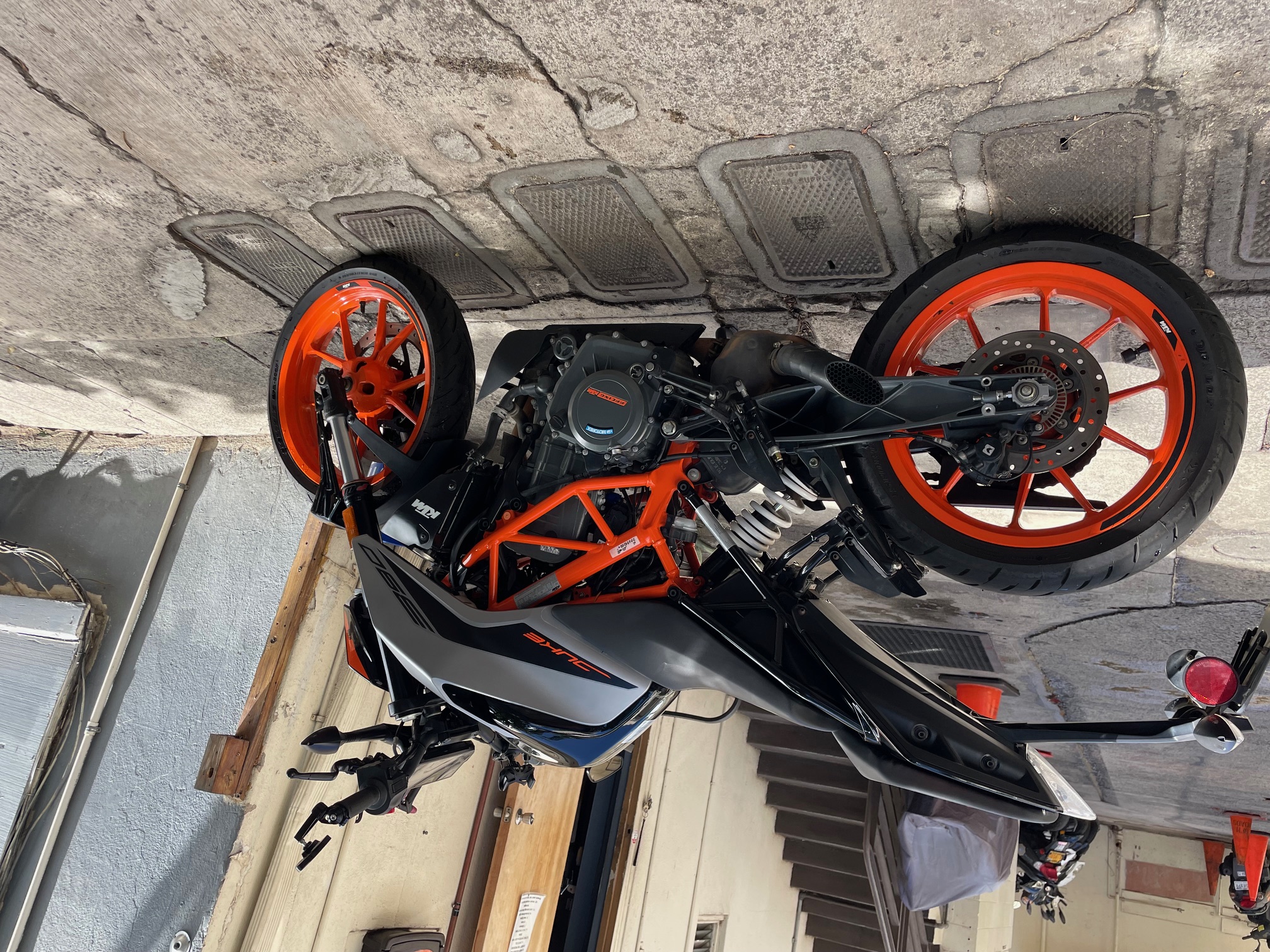 2022 KTM Duke 390